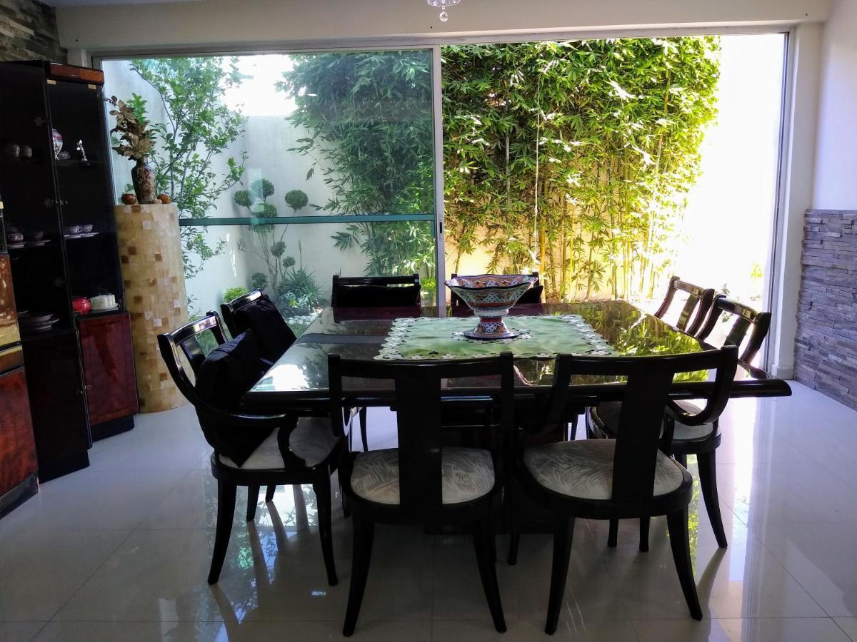 Habitacion Matrimonial Con Cama Y Sofa Para Cuatro Personas Tlaxcalancingo Экстерьер фото