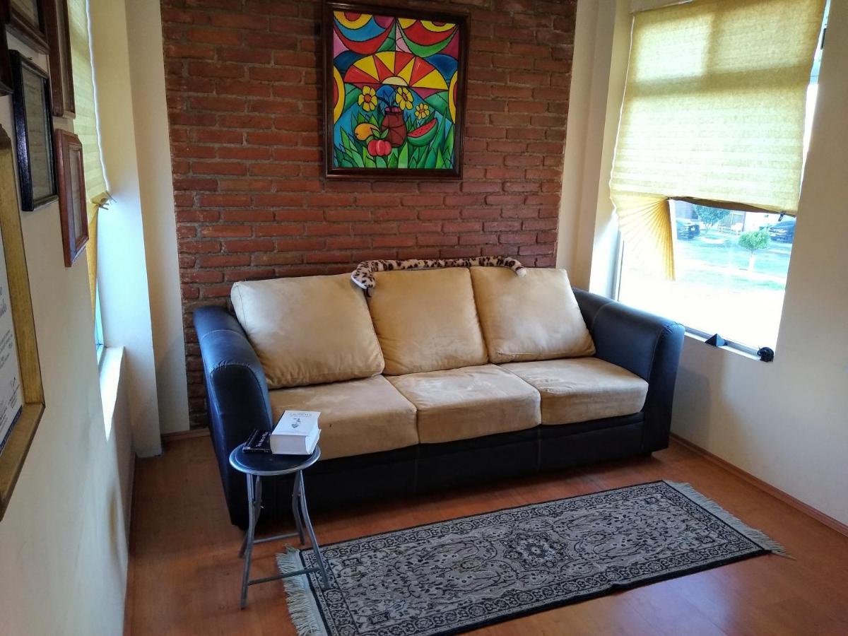 Habitacion Matrimonial Con Cama Y Sofa Para Cuatro Personas Tlaxcalancingo Экстерьер фото