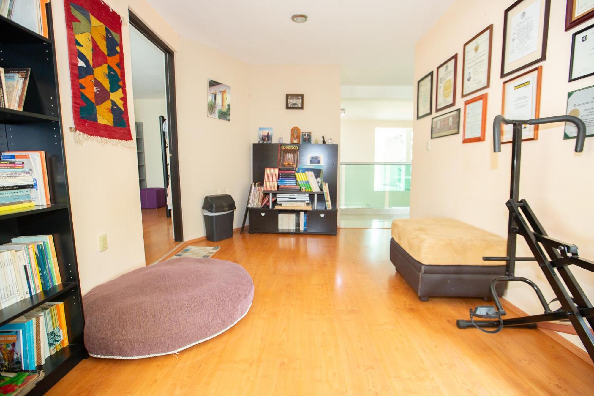 Habitacion Matrimonial Con Cama Y Sofa Para Cuatro Personas Tlaxcalancingo Экстерьер фото